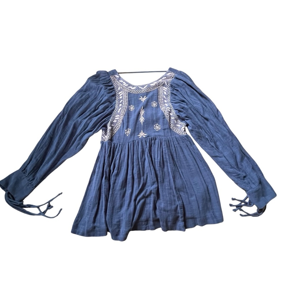 NWOT Free People Bali Birdie Embroidered Top Size M Women